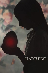 Hatching | Pahanhautoja (2022) Hatching | Pahanhautoja (2022)